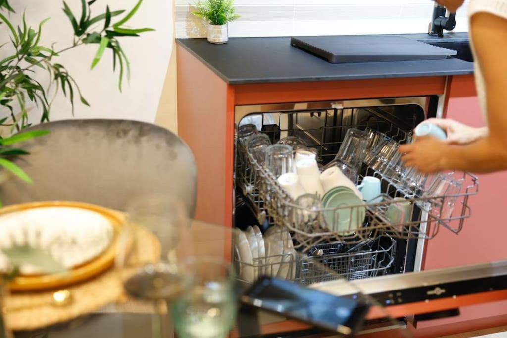 Sanchez Y Laserna Stays Moderno Apartamento En Valencia Kültér fotó
